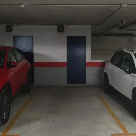 Apartament Yellow Duplex Free Parking And Terrace