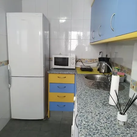Yellow Duplex Free Parking And Terrace * Málaga